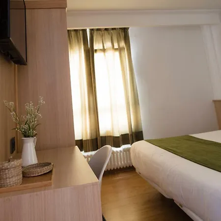 Crisol De Rias Hotel Mino