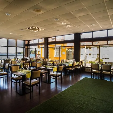 Crisol De Rias Hotel Mino