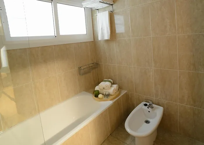 Hotel Crisol De Rias 2*